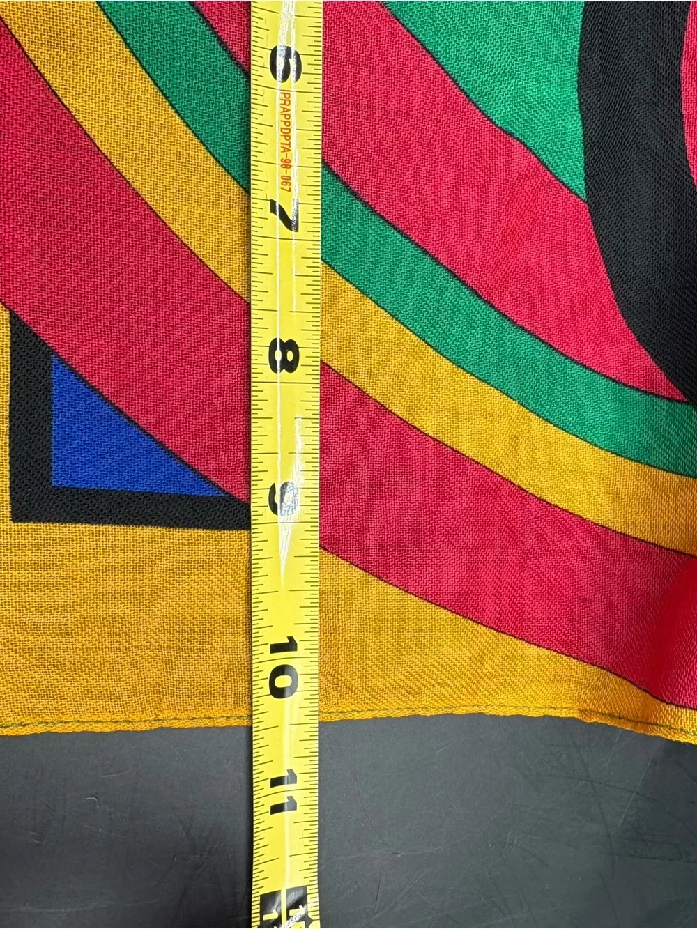 Ginnie Johansen  Abstract Geometric Scarf Womens Colorful Retro Vtg 80’s Wool